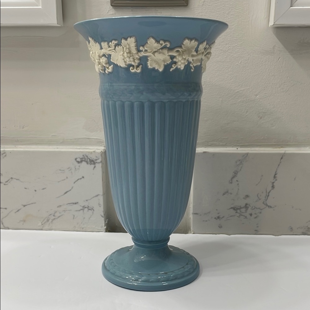 Wedgwood Elegant Blue Ceramic Vase with Cream Accents. 8.5 inches . Like new